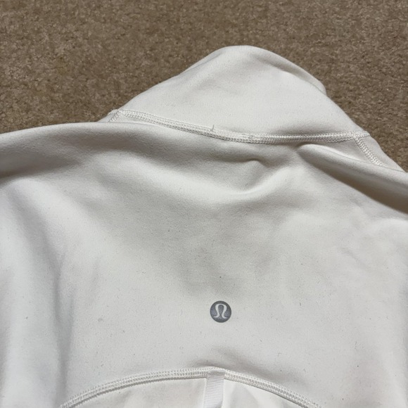 Lululemon Define Jacket Womens 6 White Full Zip Thumbholes Athletic Running - Picture 11 of 12